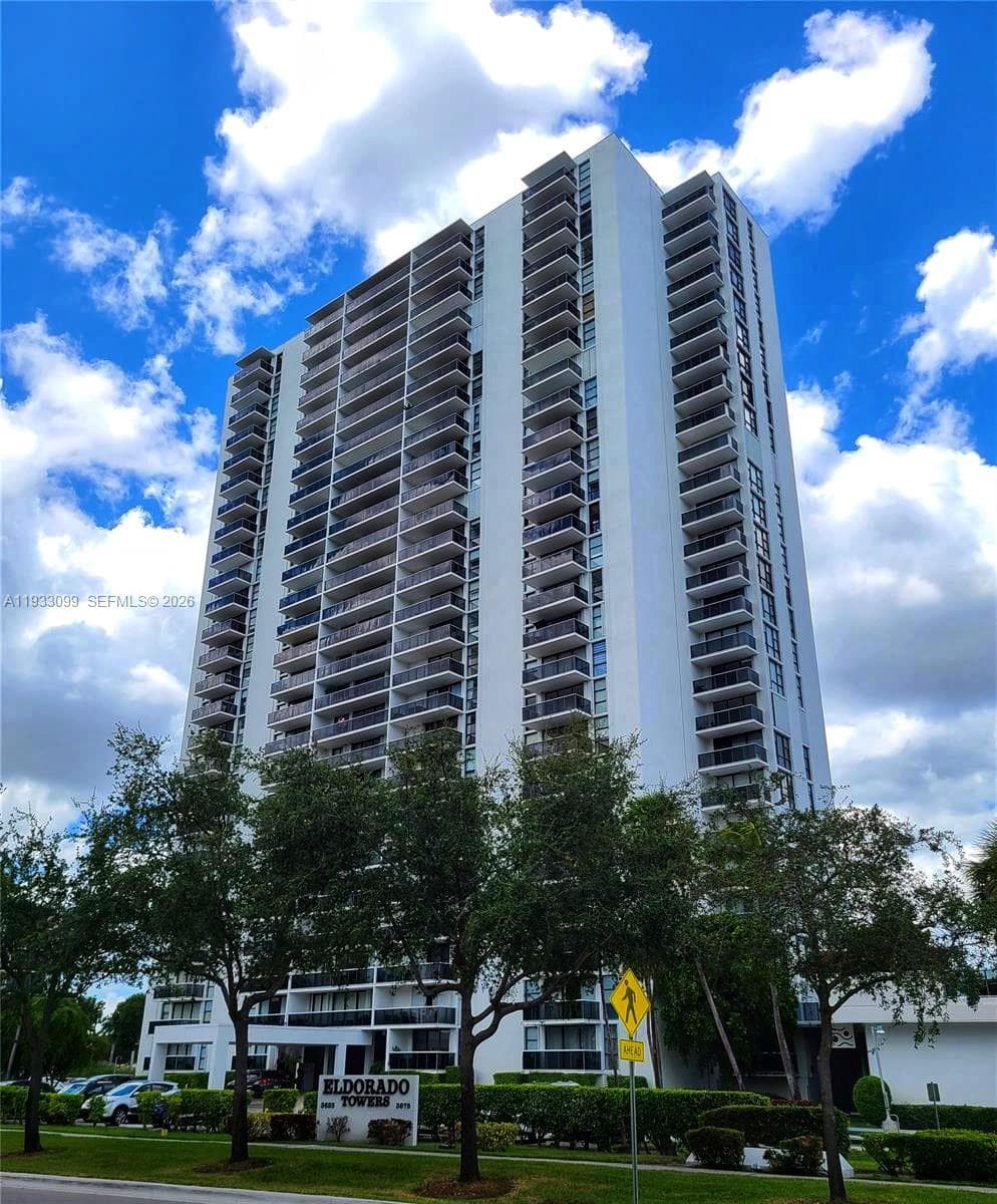 3625 N Country Club Dr # 309, Aventura FL 33180 — 54
