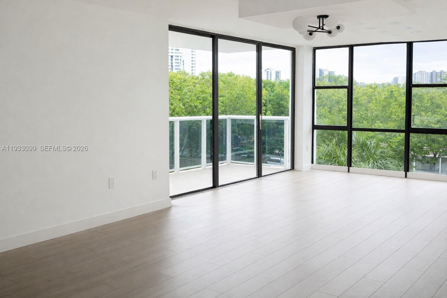 3625 N Country Club Dr # 309, Aventura FL 33180 — 37