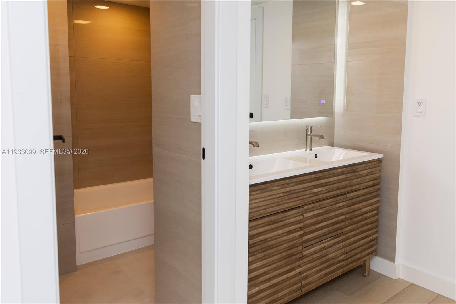 3625 N Country Club Dr # 309, Aventura FL 33180 — 8
