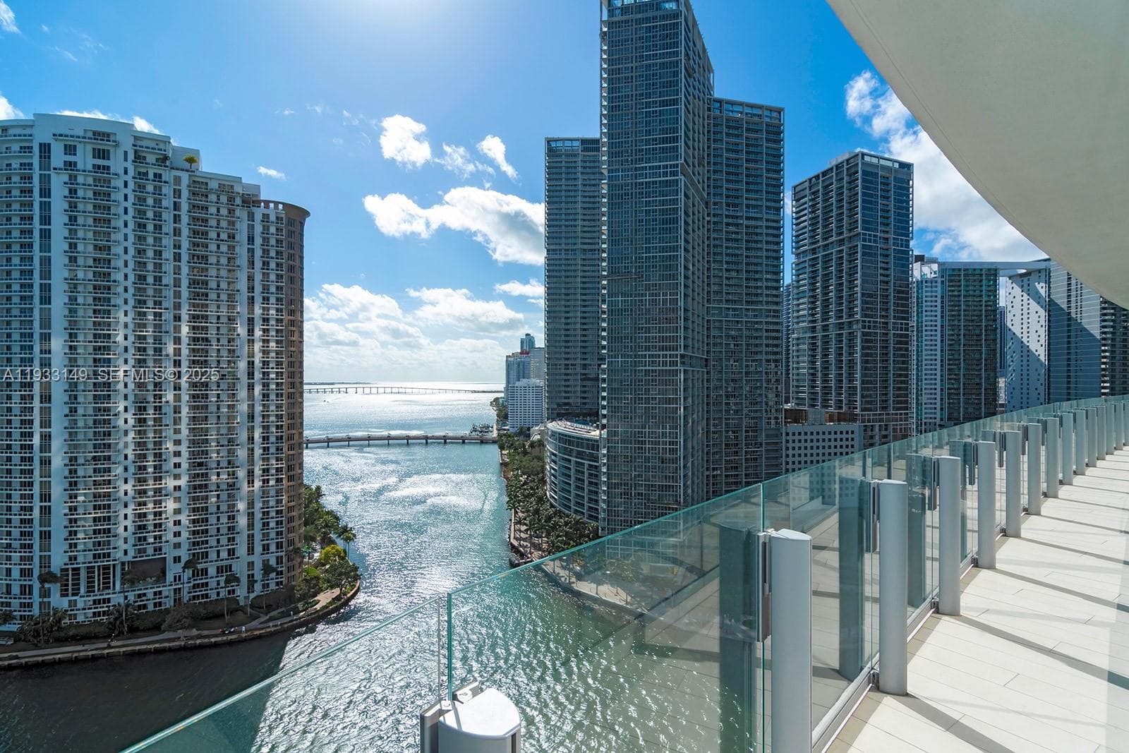 300 Biscayne Blvd Way # 1901, Miami FL 33131 — 3