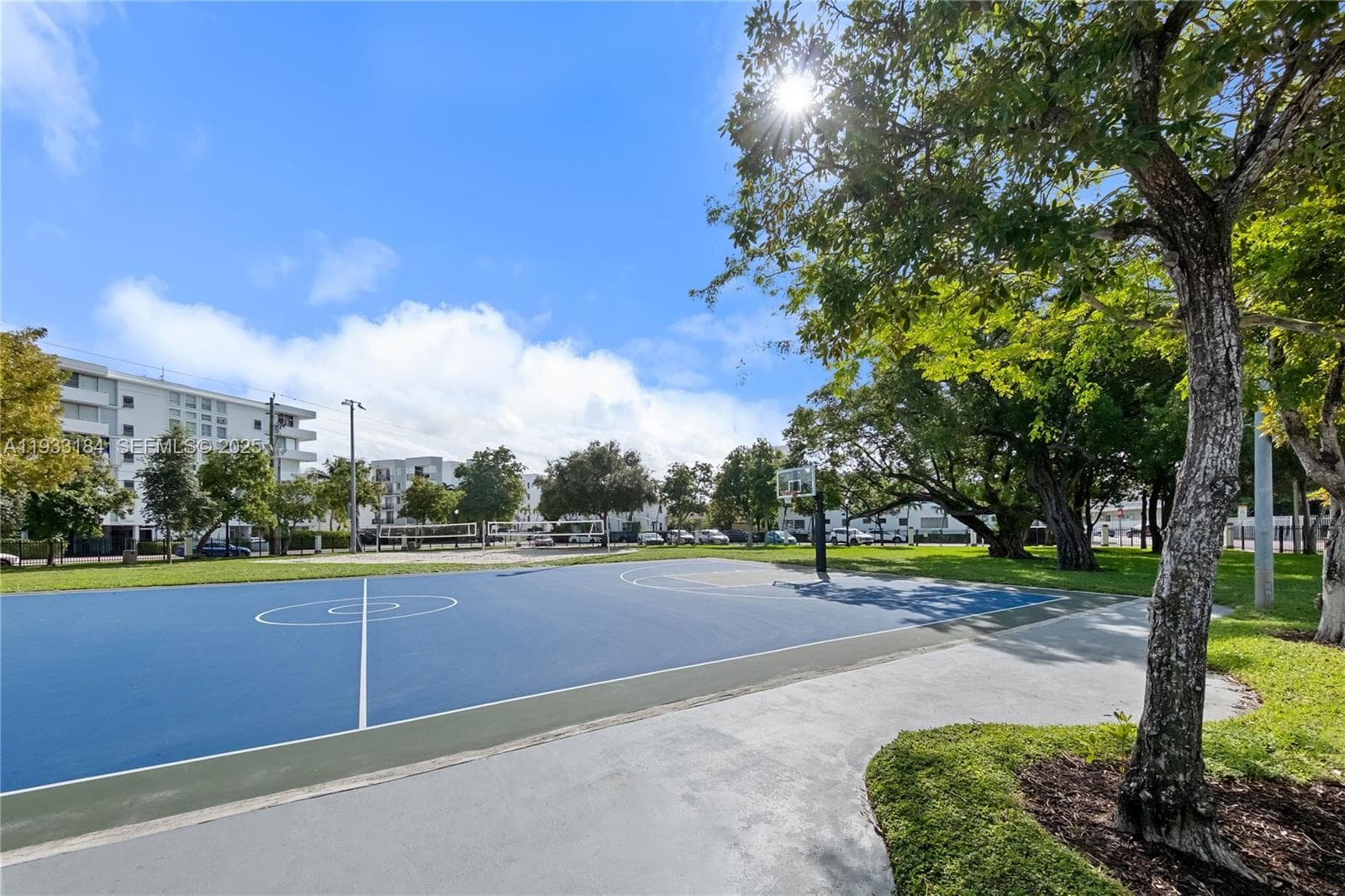 8040 Tatum Waterway Dr # 11, Miami Beach FL 33141 — 25