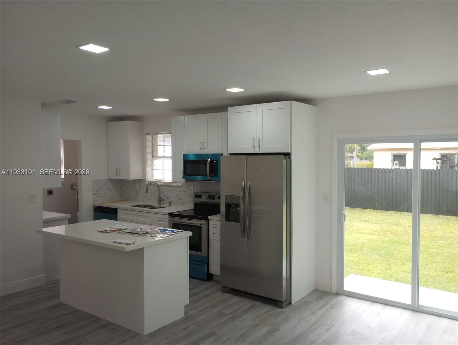 7625 NW 14th Ct, Miami FL 33147 — 12