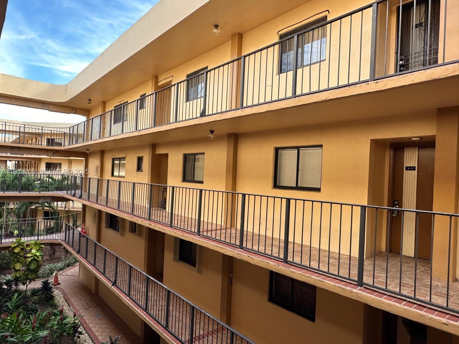 8420 SW 133rd Ave Rd # 317, Miami FL 33183 — 16