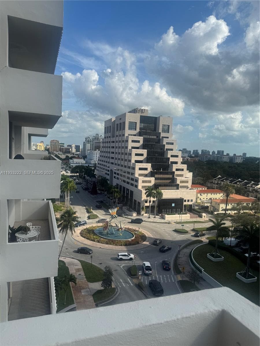625 Biltmore Way # 1103, Coral Gables FL 33134 — 21