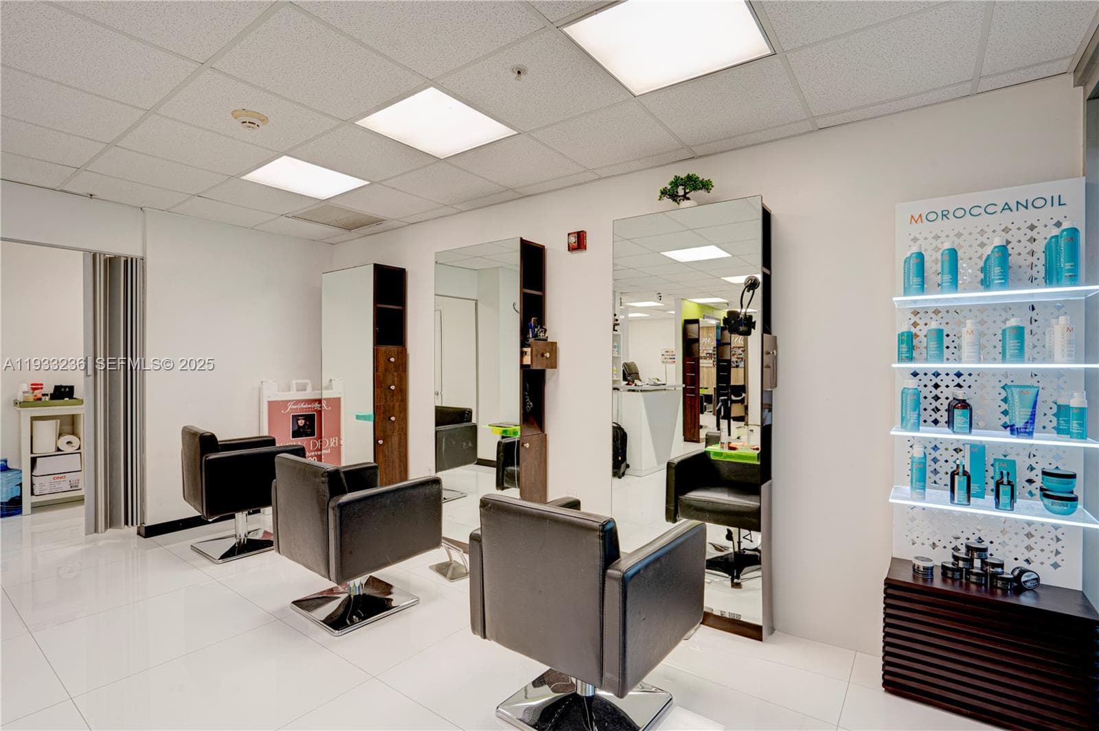 9025 S DADELAND BLVD, Miami FL 33156 — 17