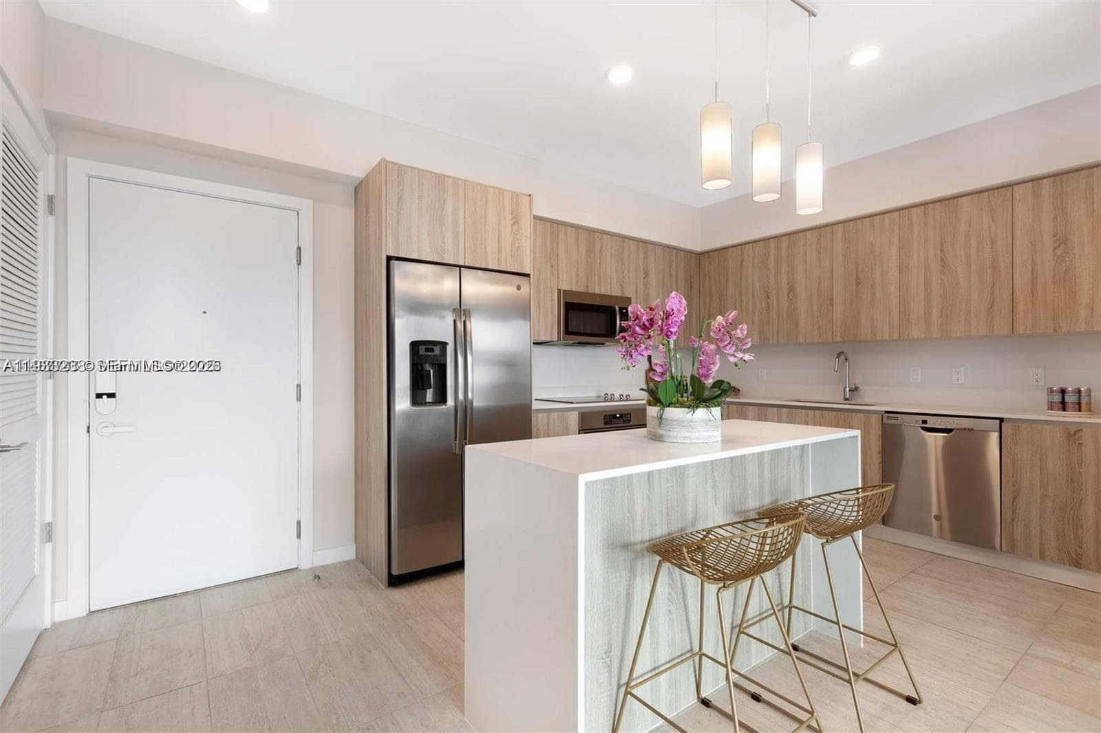 3900 Biscayne Blvd # 905, Miami FL 33137 — 26