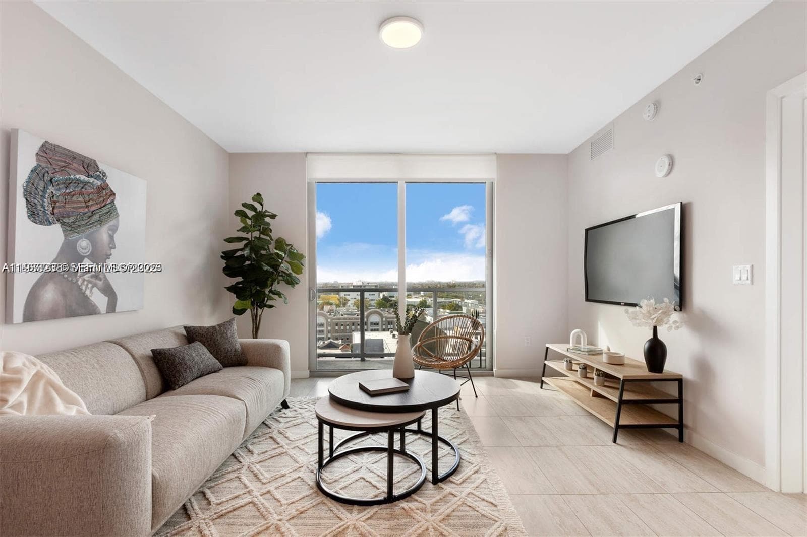 3900 Biscayne Blvd # 905, Miami FL 33137 — 32