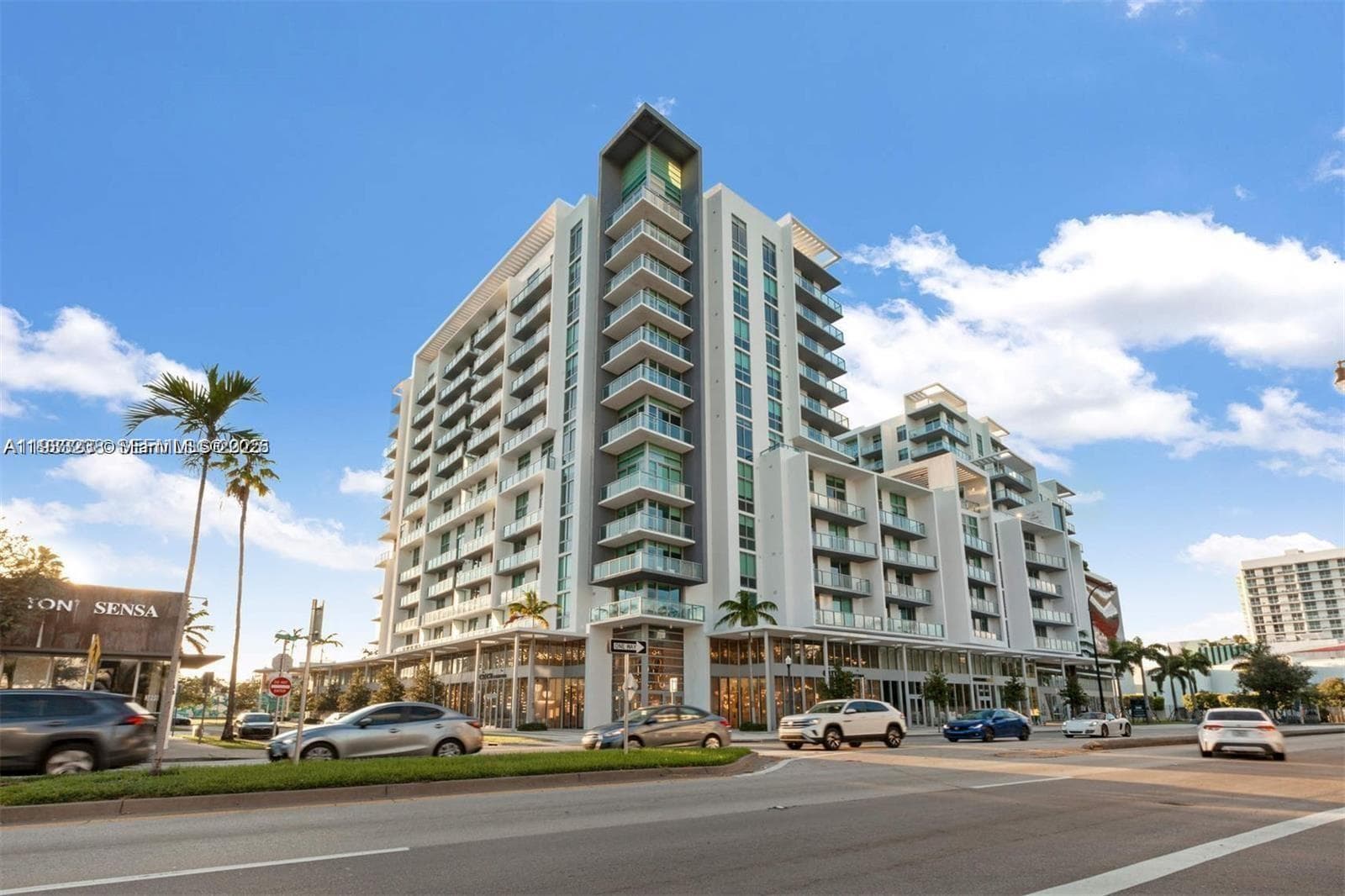 3900 Biscayne Blvd # 905, Miami FL 33137 — 1