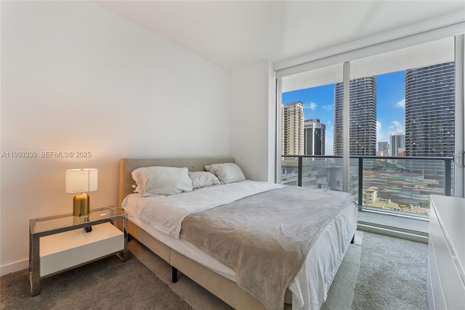 1100 S Miami Ave # 1607, Miami FL 33130 — 16