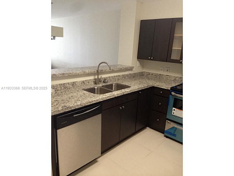 4350 NW 107th Ave # 102, Doral FL 33178 — 4