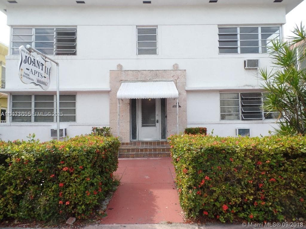 6950 Byron Ave # 2, Miami Beach FL 33141 — 1