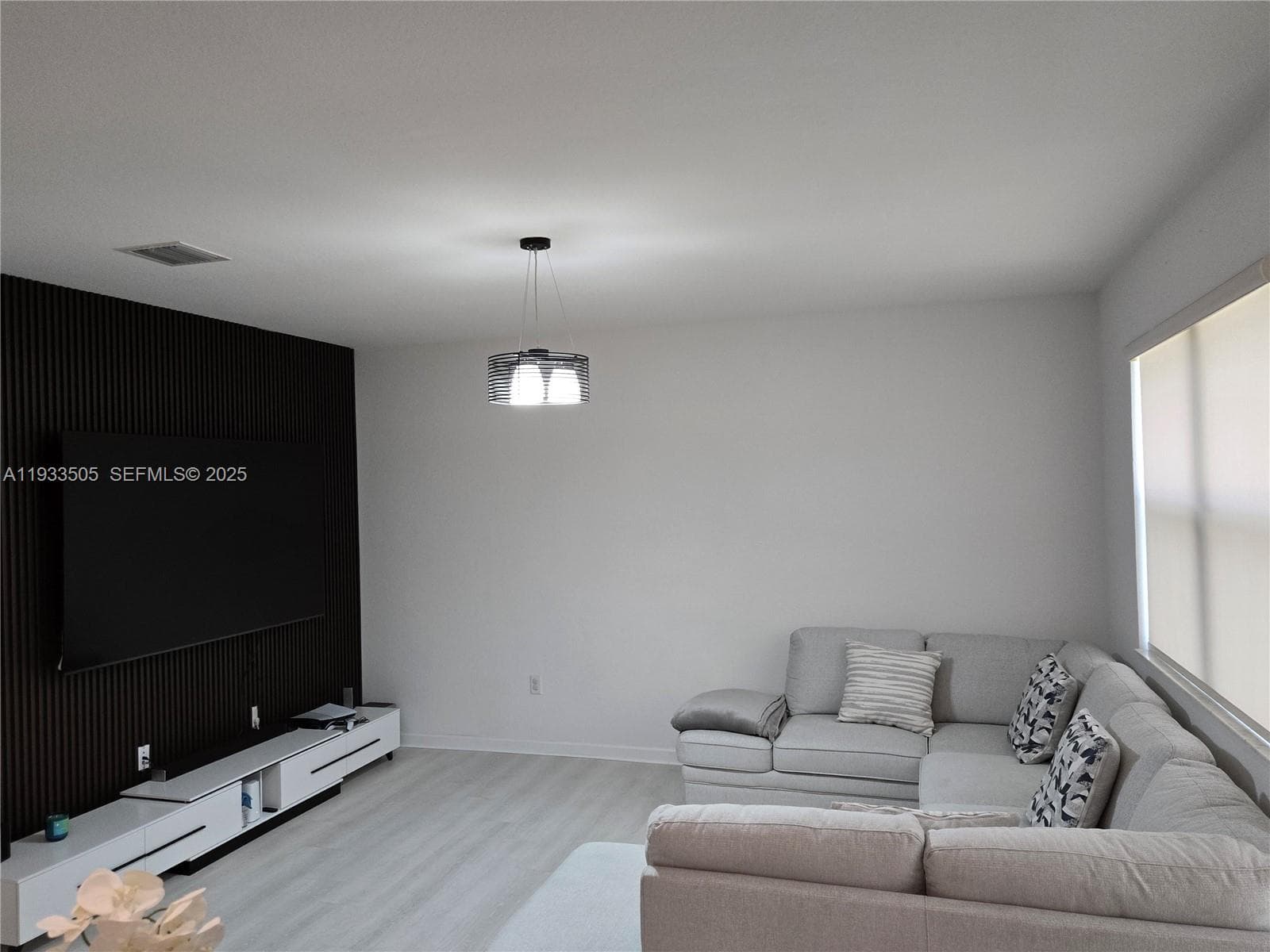 634 SE 37 Ave, Homestead FL 33033 — 9
