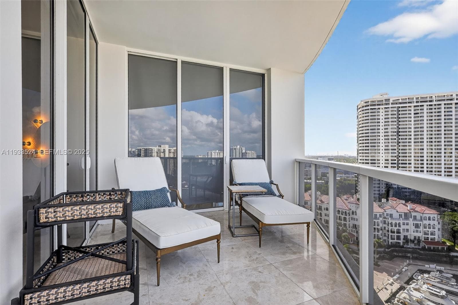 4100 Island Blvd # 1403, Aventura FL 33160 — 30
