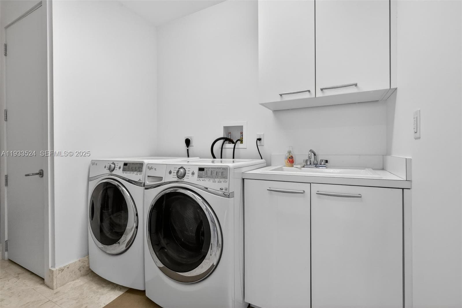 4100 Island Blvd # 1403, Aventura FL 33160 — 29