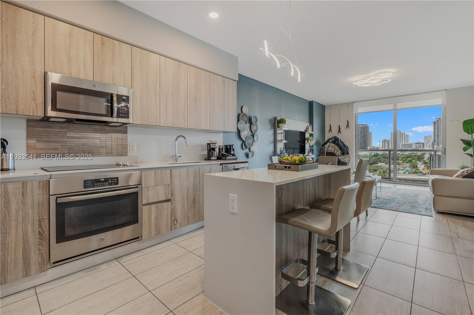 3900 Biscayne Blvd # 904, Miami FL 33137 — 43