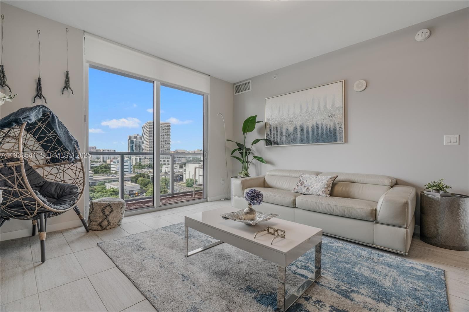 3900 Biscayne Blvd # 904, Miami FL 33137 — 1