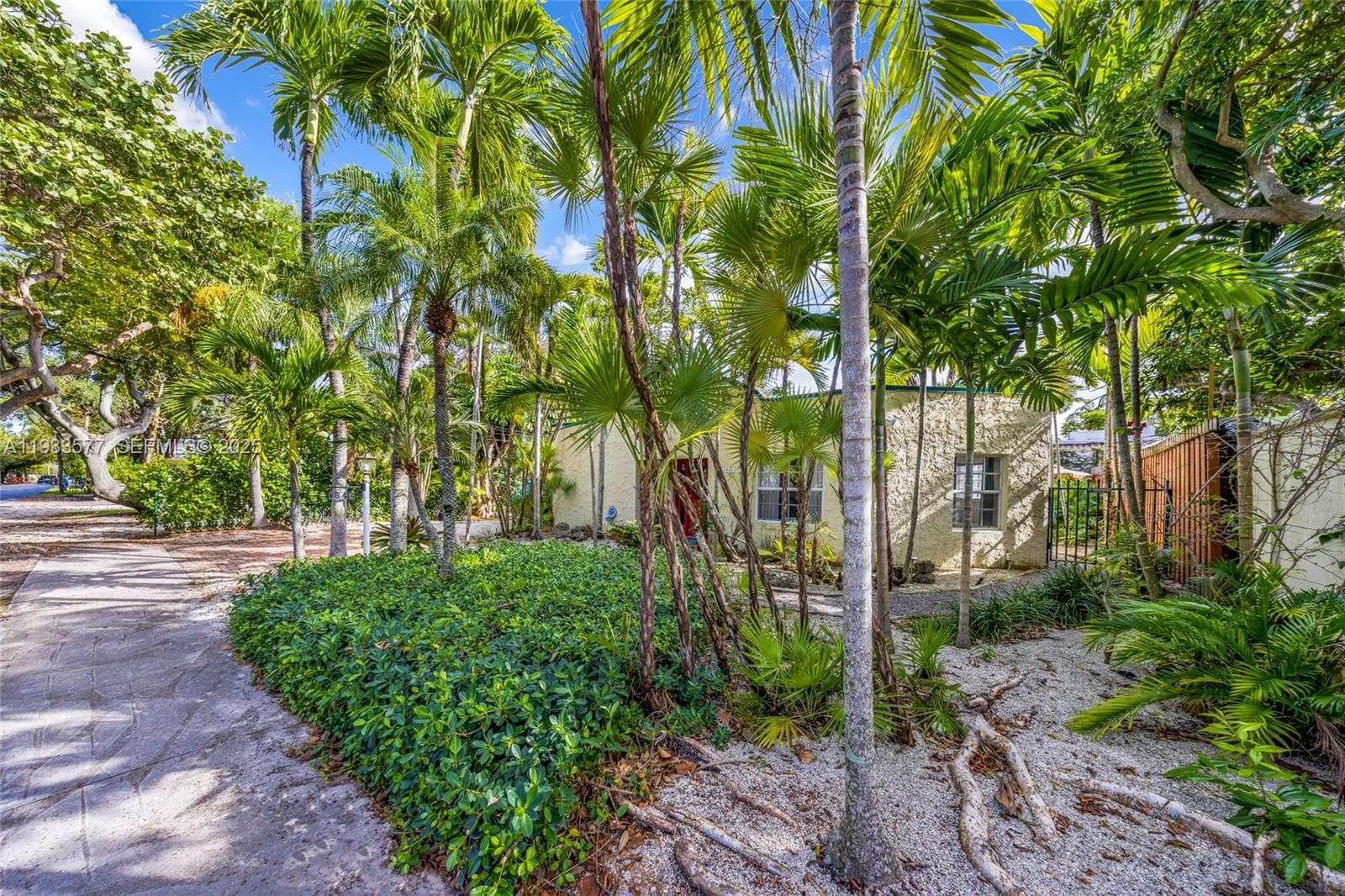 1840 Tigertail Ave, Miami FL 33133 — 32