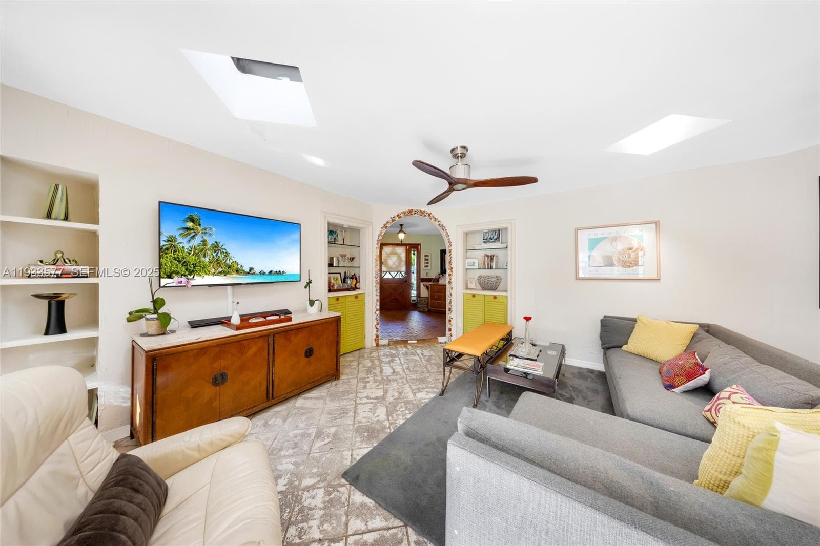 1840 Tigertail Ave, Miami FL 33133 — 4