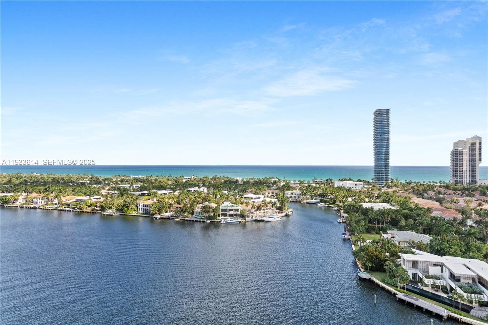 19667 Turnberry Way # 17K, Aventura FL 33180 — 3