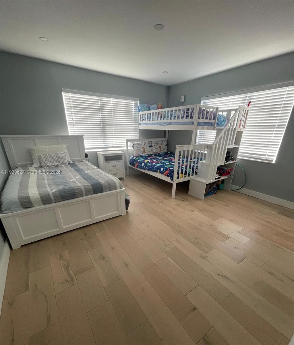 1235 Pennsylvania Ave # 4E, Miami Beach FL 33139 — 2