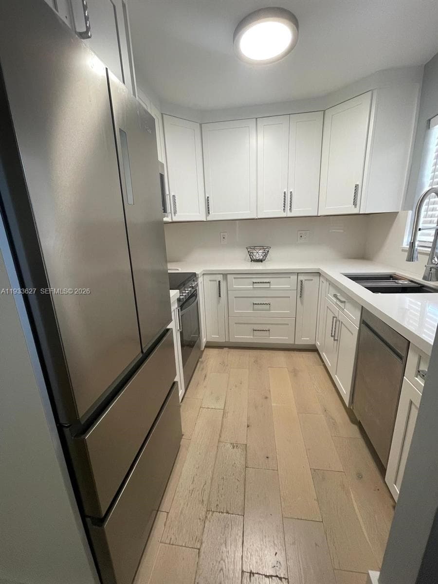 1235 Pennsylvania Ave # 4E, Miami Beach FL 33139 — 14