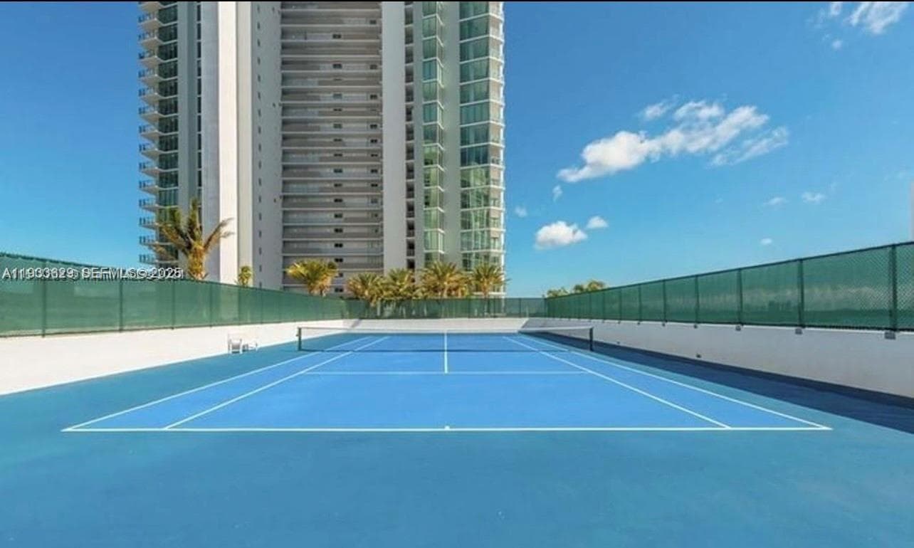 2900 NE 7th Ave # 3108, Miami FL 33137 — 50