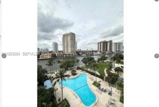 19390 Collins Ave # 26, Sunny Isles Beach FL 33160 — 32