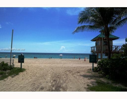 19390 Collins Ave # 26, Sunny Isles Beach FL 33160 — 37