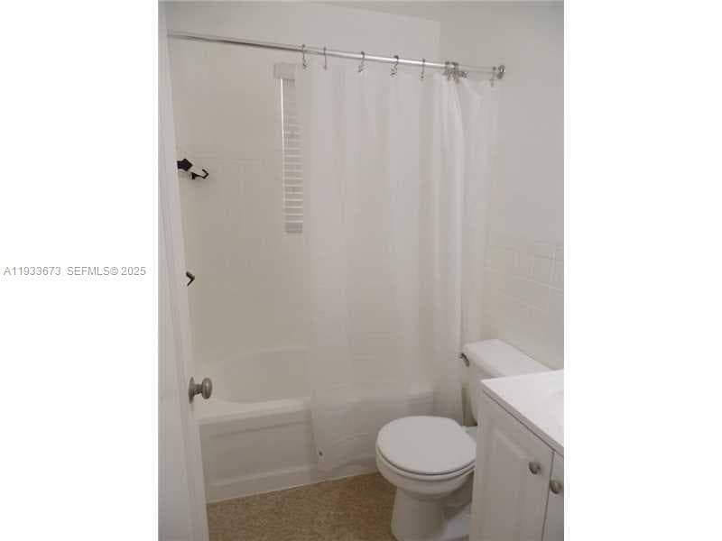 6950 Byron Ave # 4, Miami Beach FL 33141 — 2