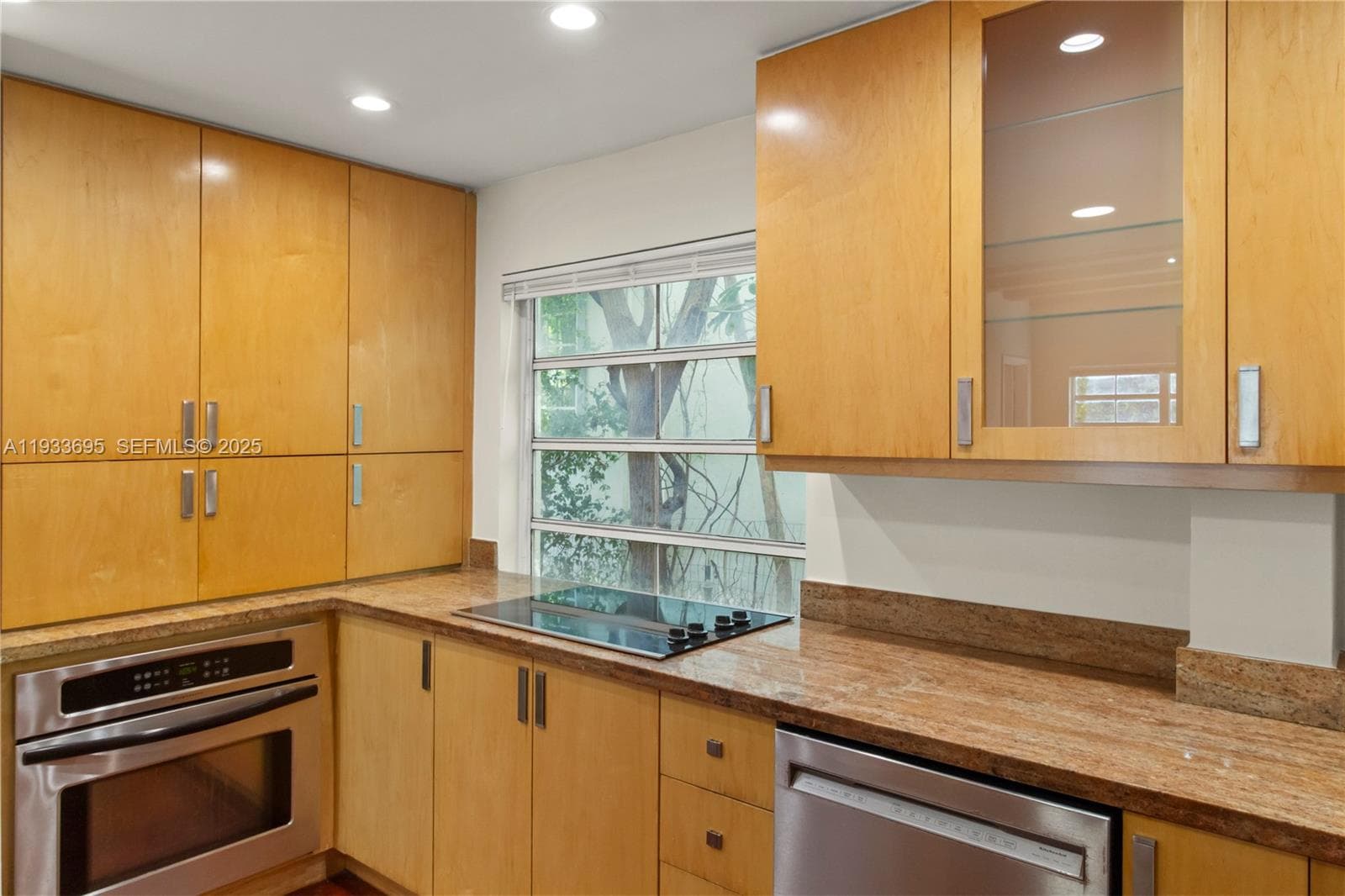 1605 Euclid Ave # A1, Miami Beach FL 33139 — 7