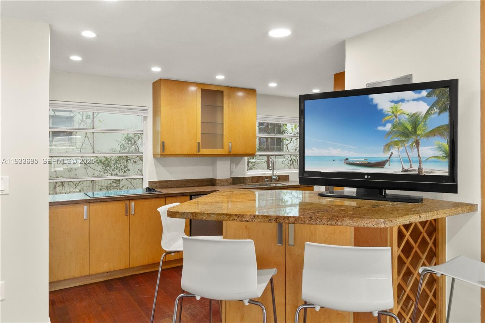 1605 Euclid Ave # A1, Miami Beach FL 33139 — 1