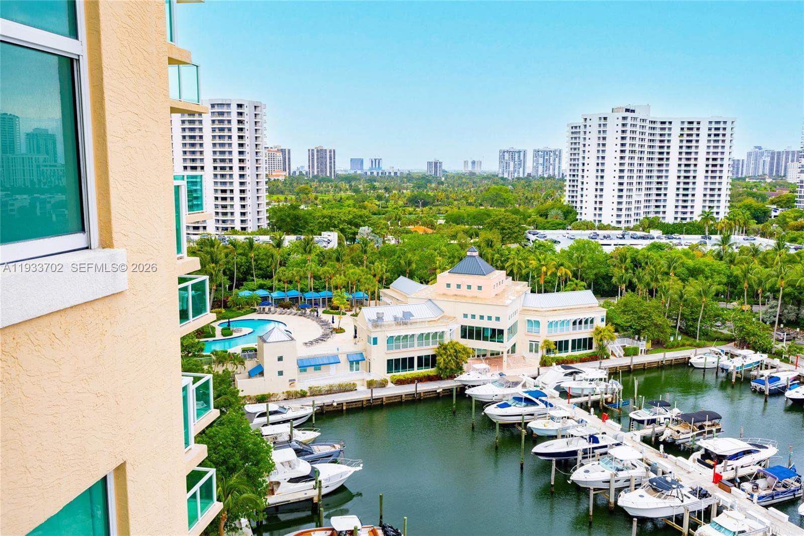 3330 NE 190th St # 1112, Aventura FL 33180 — 26