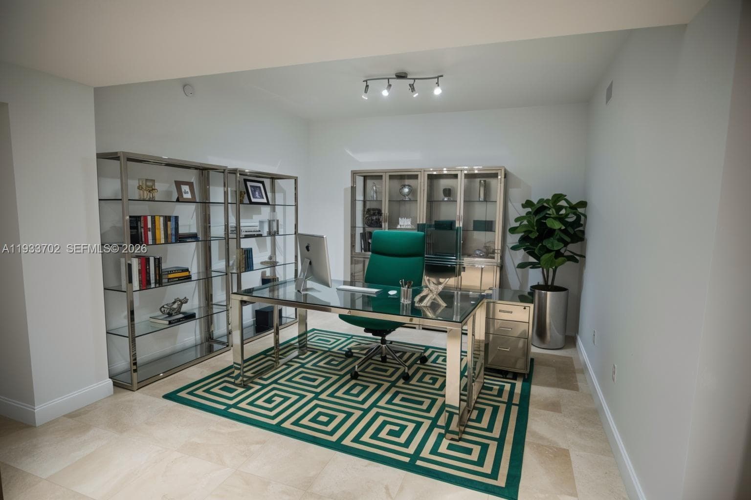 3330 NE 190th St # 1112, Aventura FL 33180 — 18