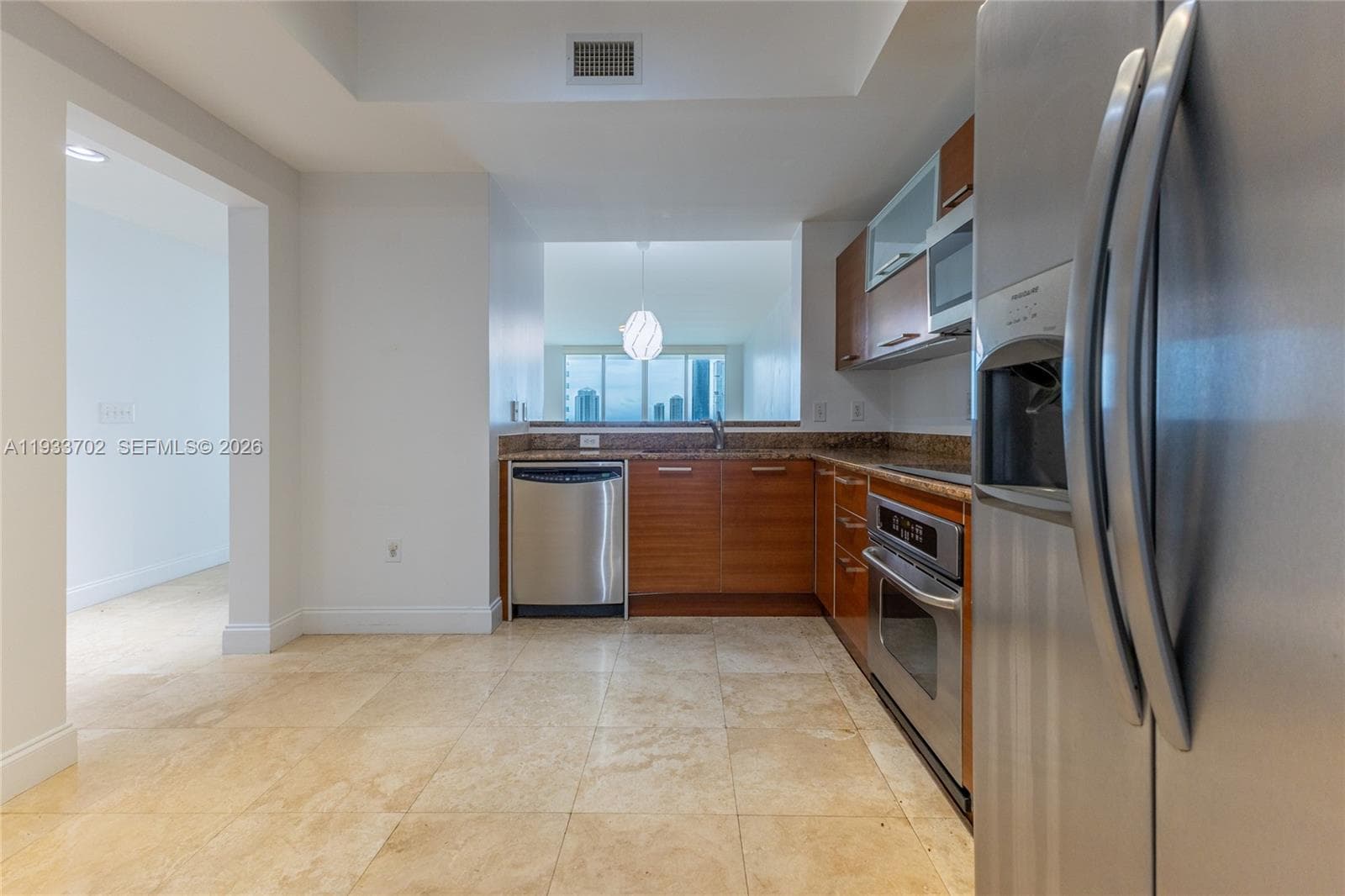 3330 NE 190th St # 1112, Aventura FL 33180 — 51