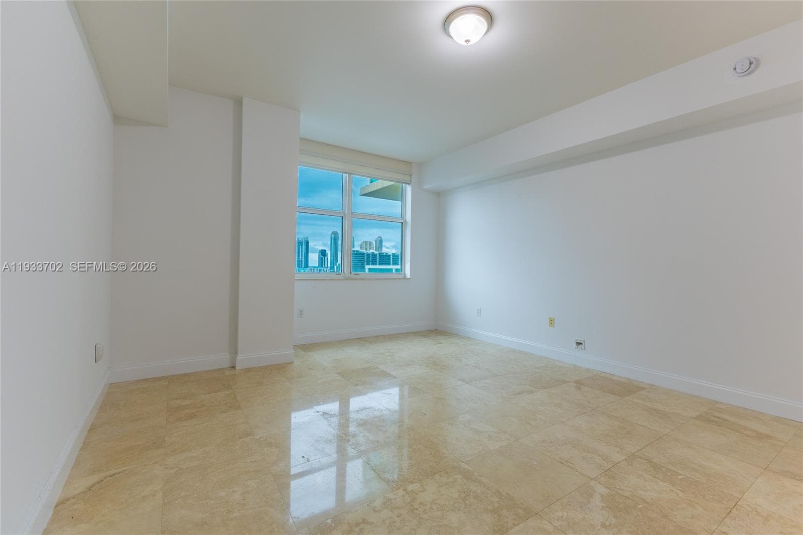 3330 NE 190th St # 1112, Aventura FL 33180 — 39