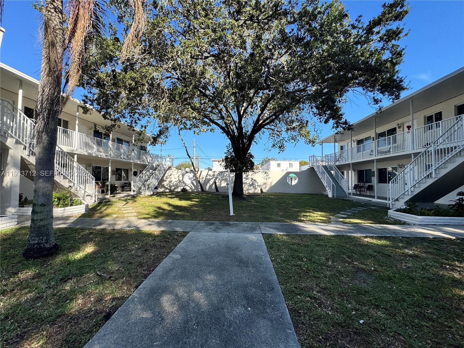 251 Hibiscus Dr # 4, Miami Springs FL 33166 — 8