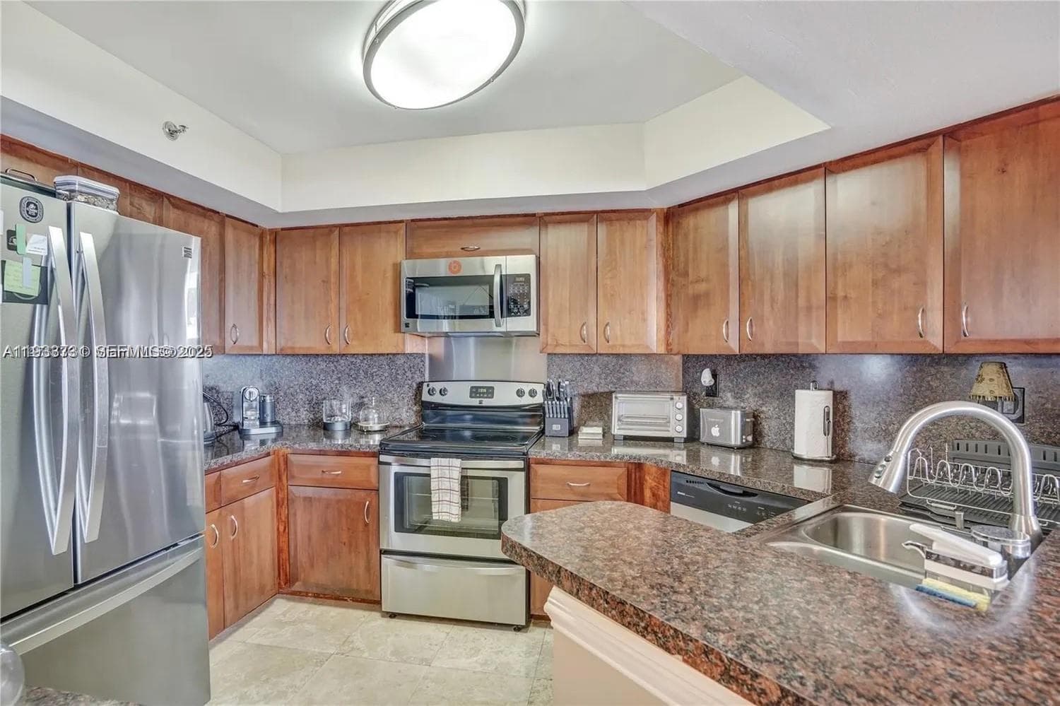 6767 Collins # 901, Miami Beach FL 33141 — 3