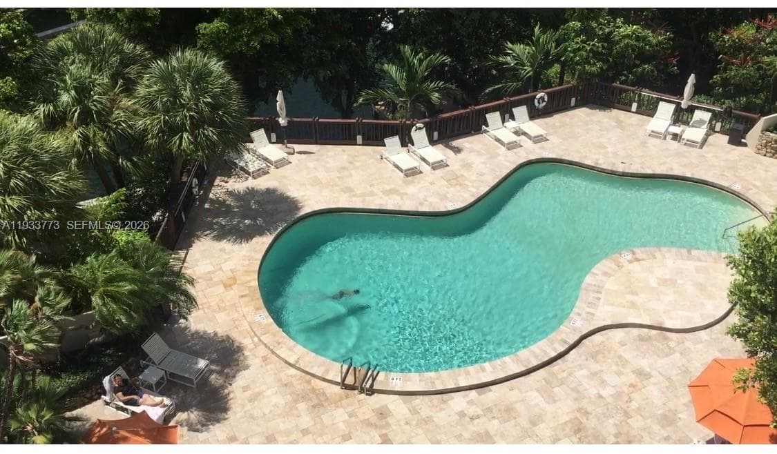 1000 Quayside Ter # 806, Miami FL 33138 — 16
