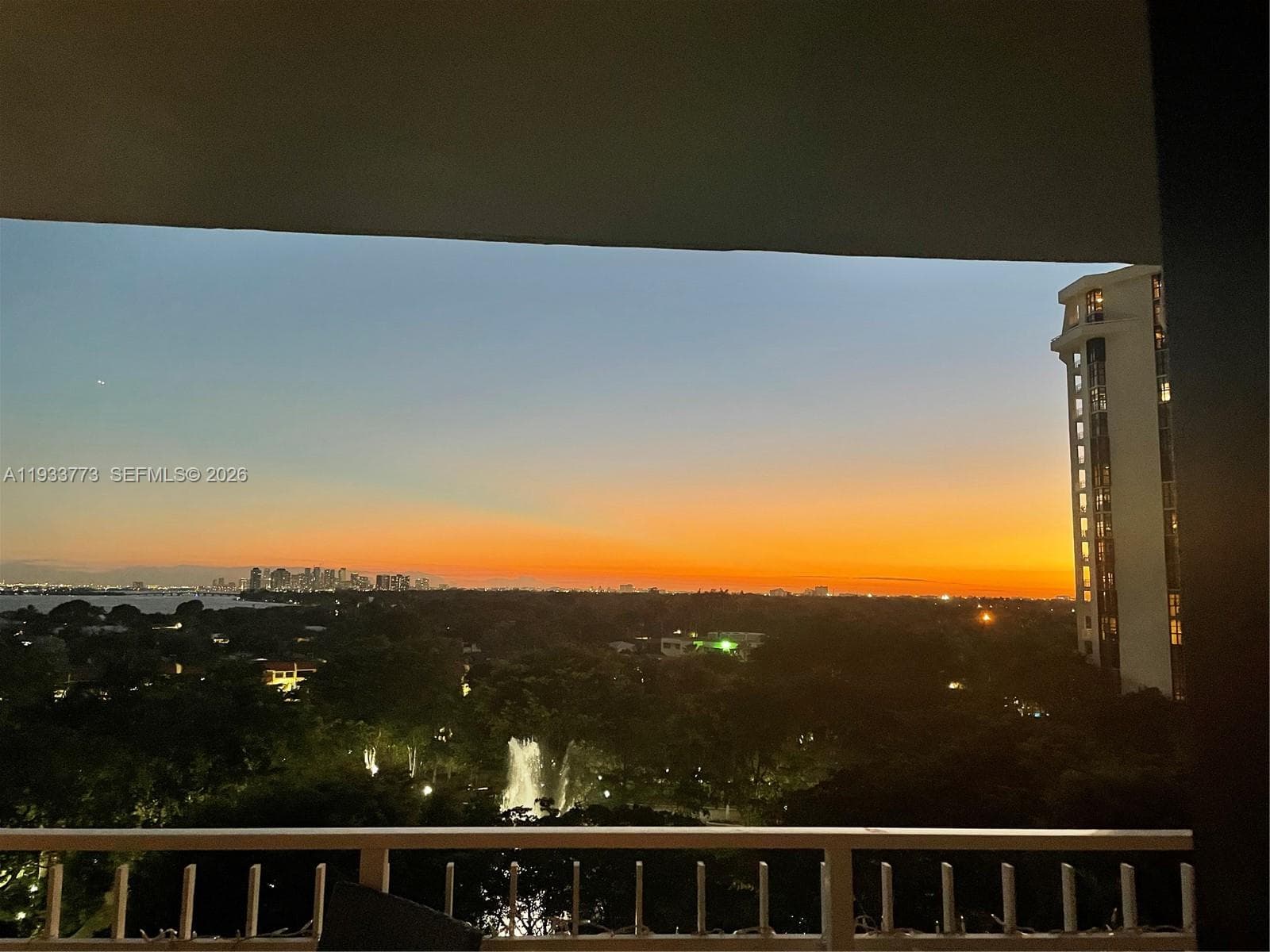 1000 Quayside Ter # 806, Miami FL 33138 — 12