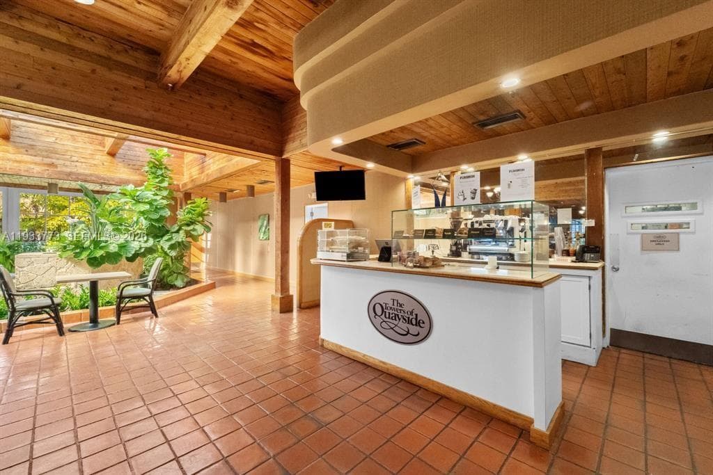 1000 Quayside Ter # 806, Miami FL 33138 — 26