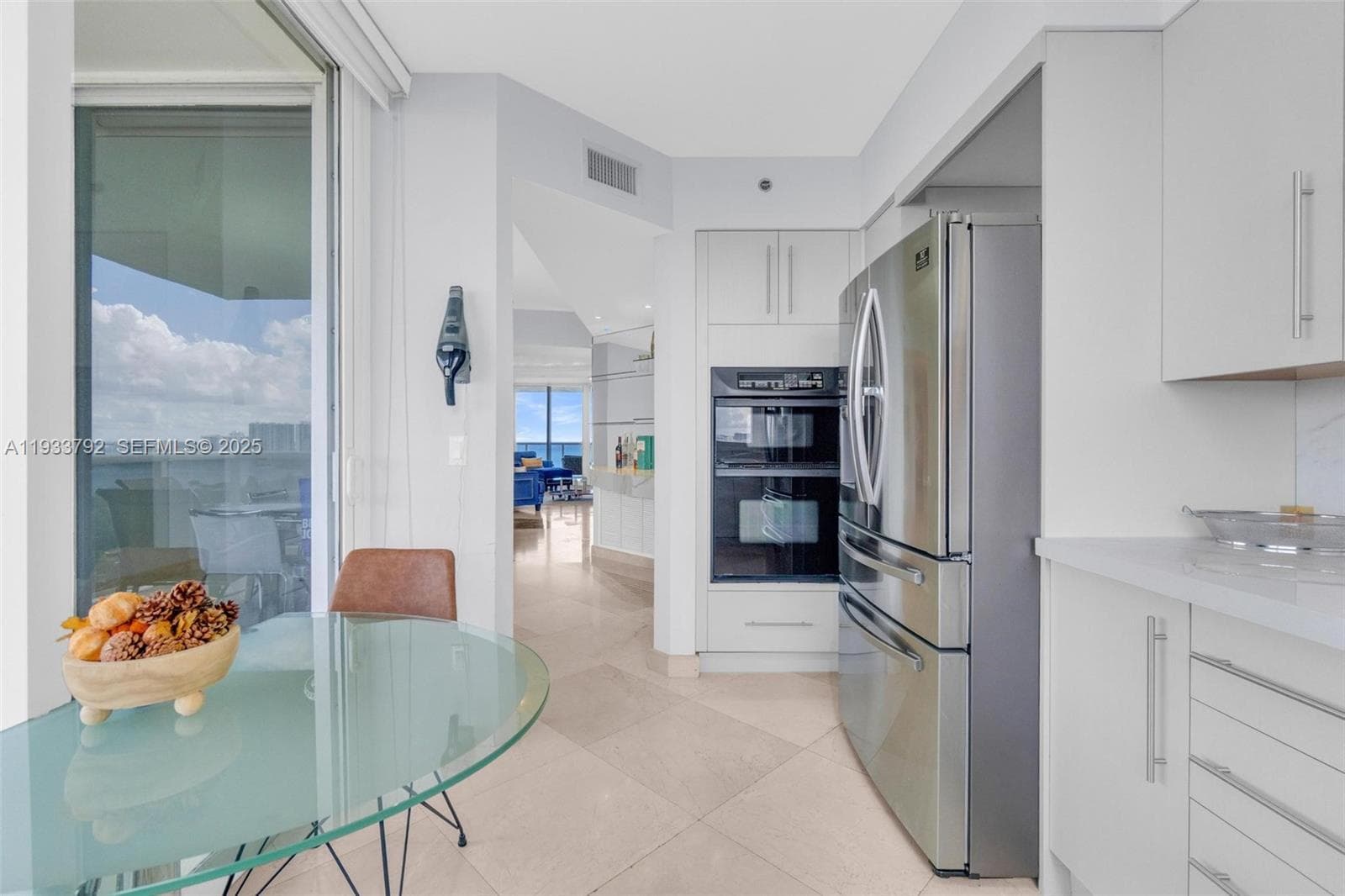 19111 Collins Ave # 1607, Sunny Isles Beach FL 33160 — 36