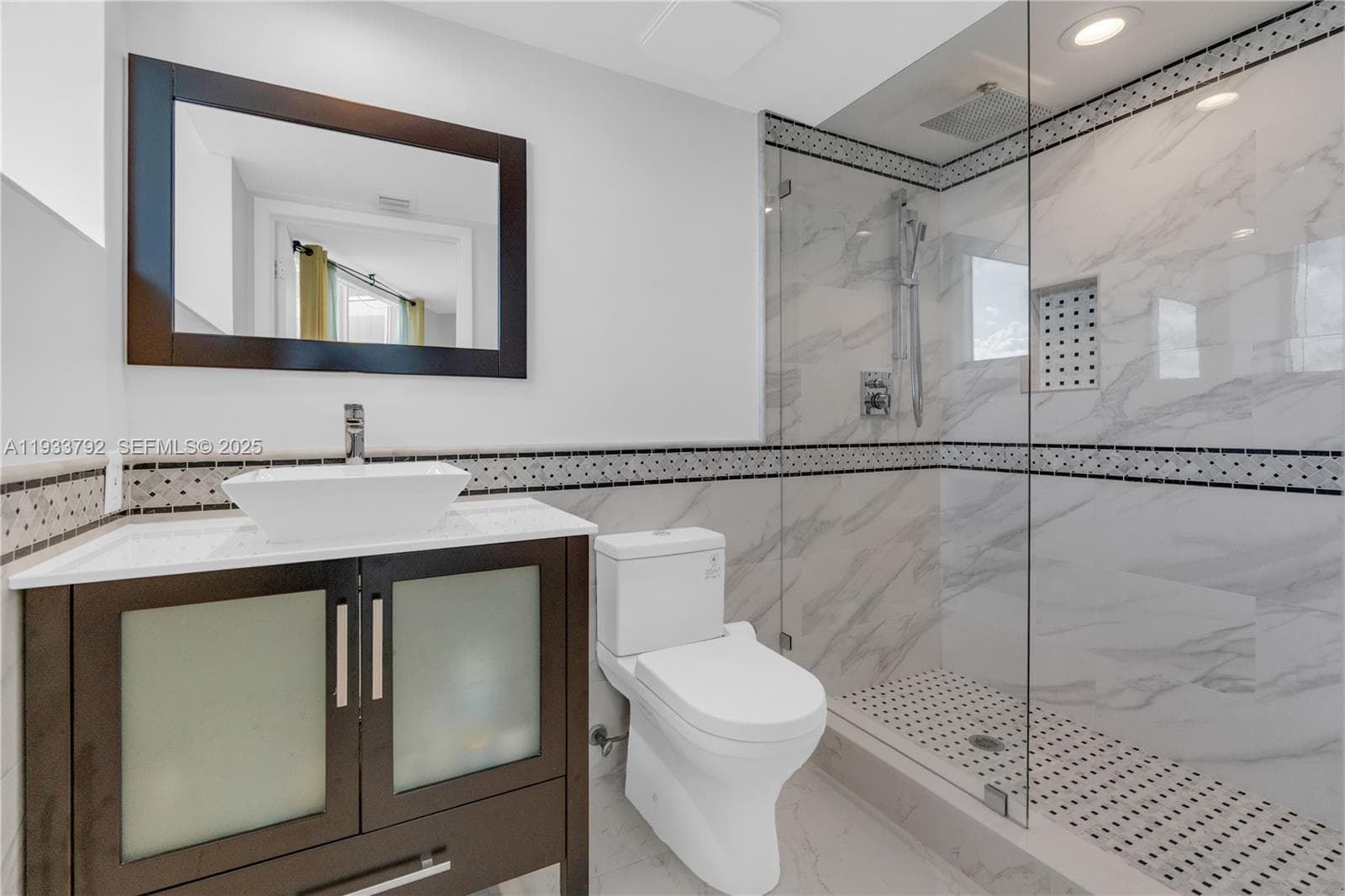 19111 Collins Ave # 1607, Sunny Isles Beach FL 33160 — 21