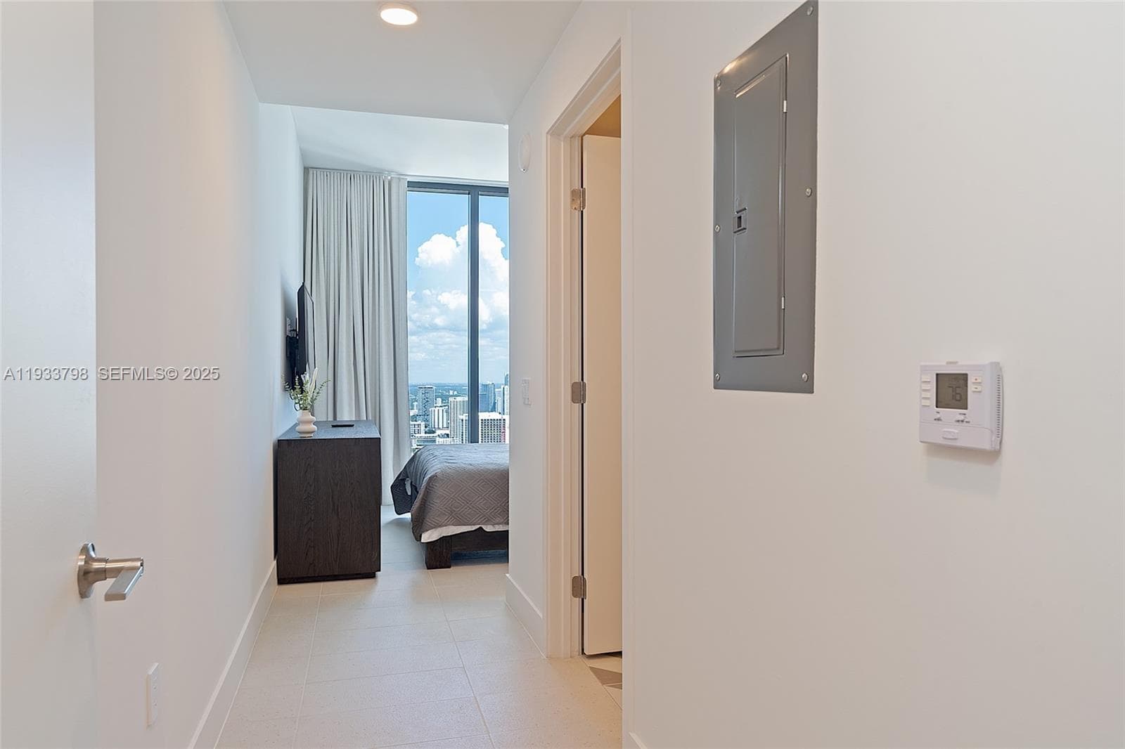 159 NE 6th St # 5015, Miami FL 33132 — 31
