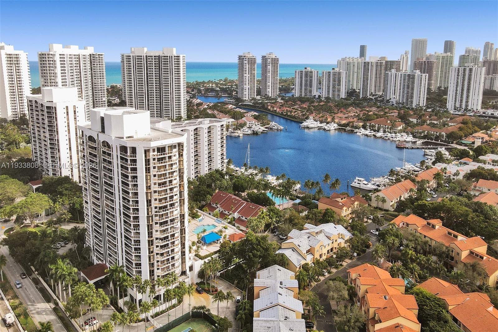 3598 Yacht Club Dr # 1003, Aventura FL 33180 — 2