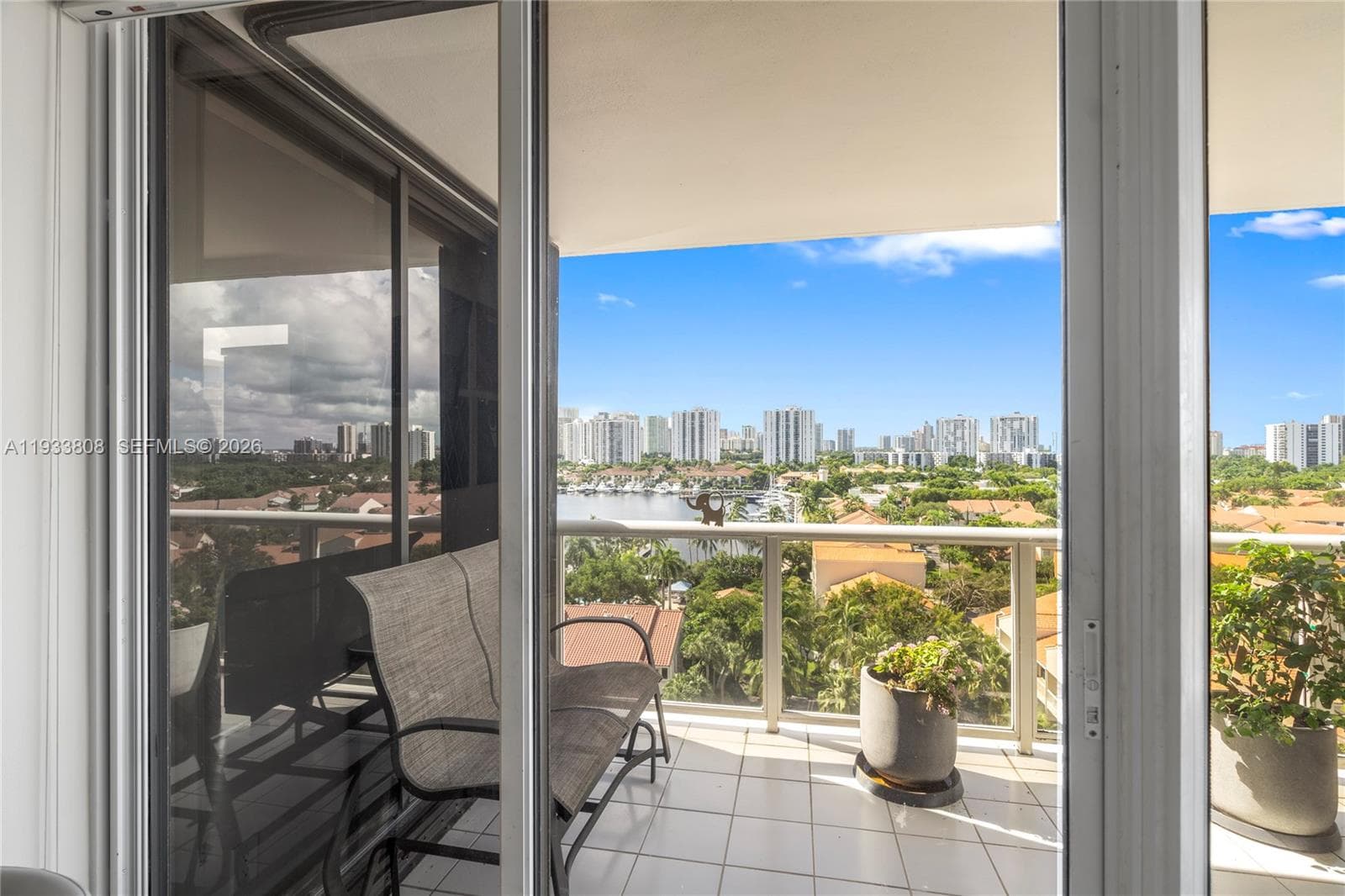 3598 Yacht Club Dr # 1003, Aventura FL 33180 — 32