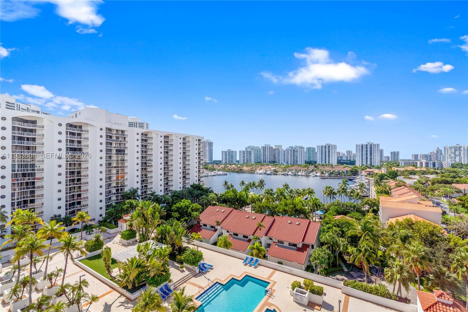 3598 Yacht Club Dr # 1003, Aventura FL 33180 — 1