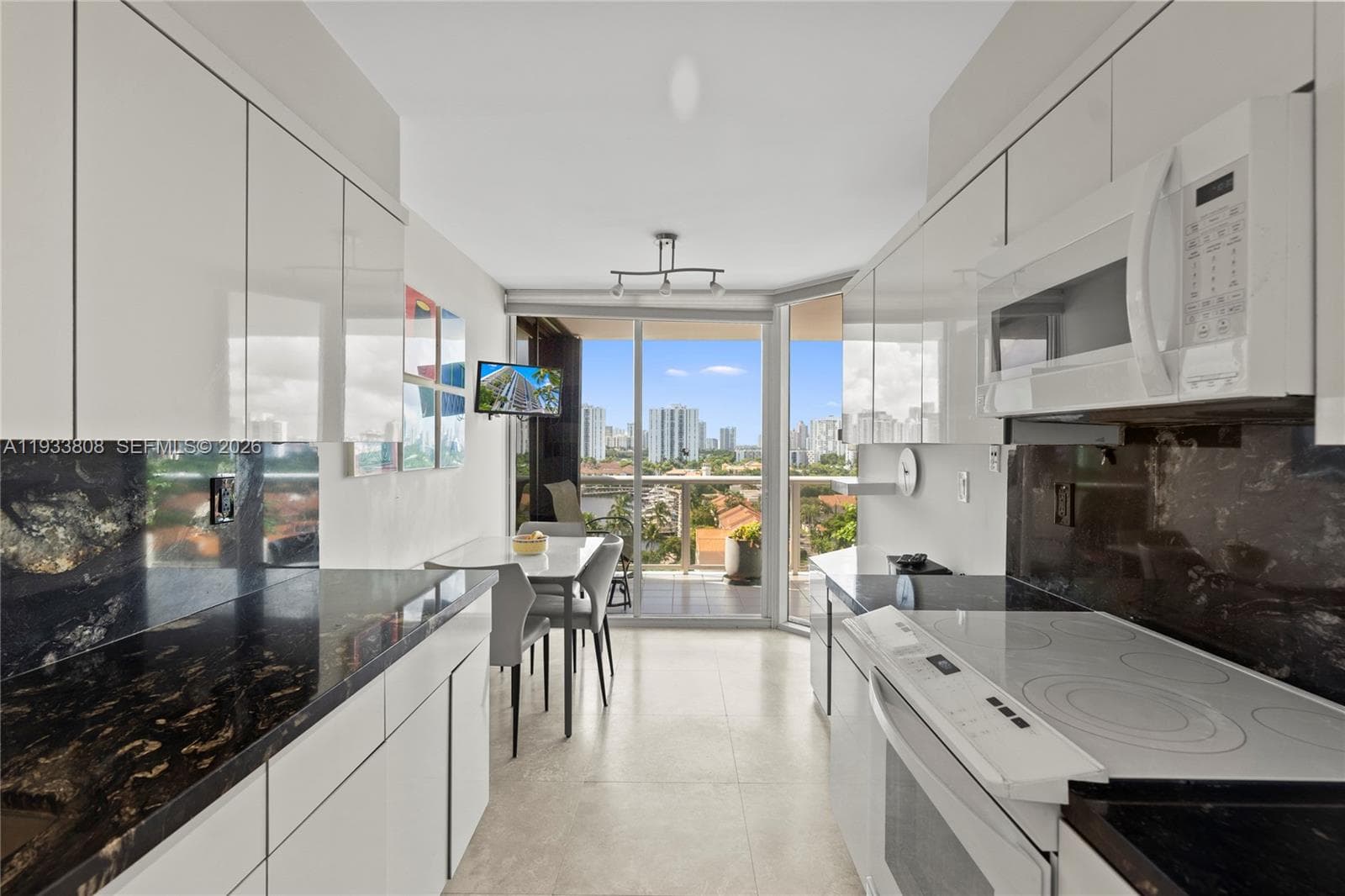 3598 Yacht Club Dr # 1003, Aventura FL 33180 — 29