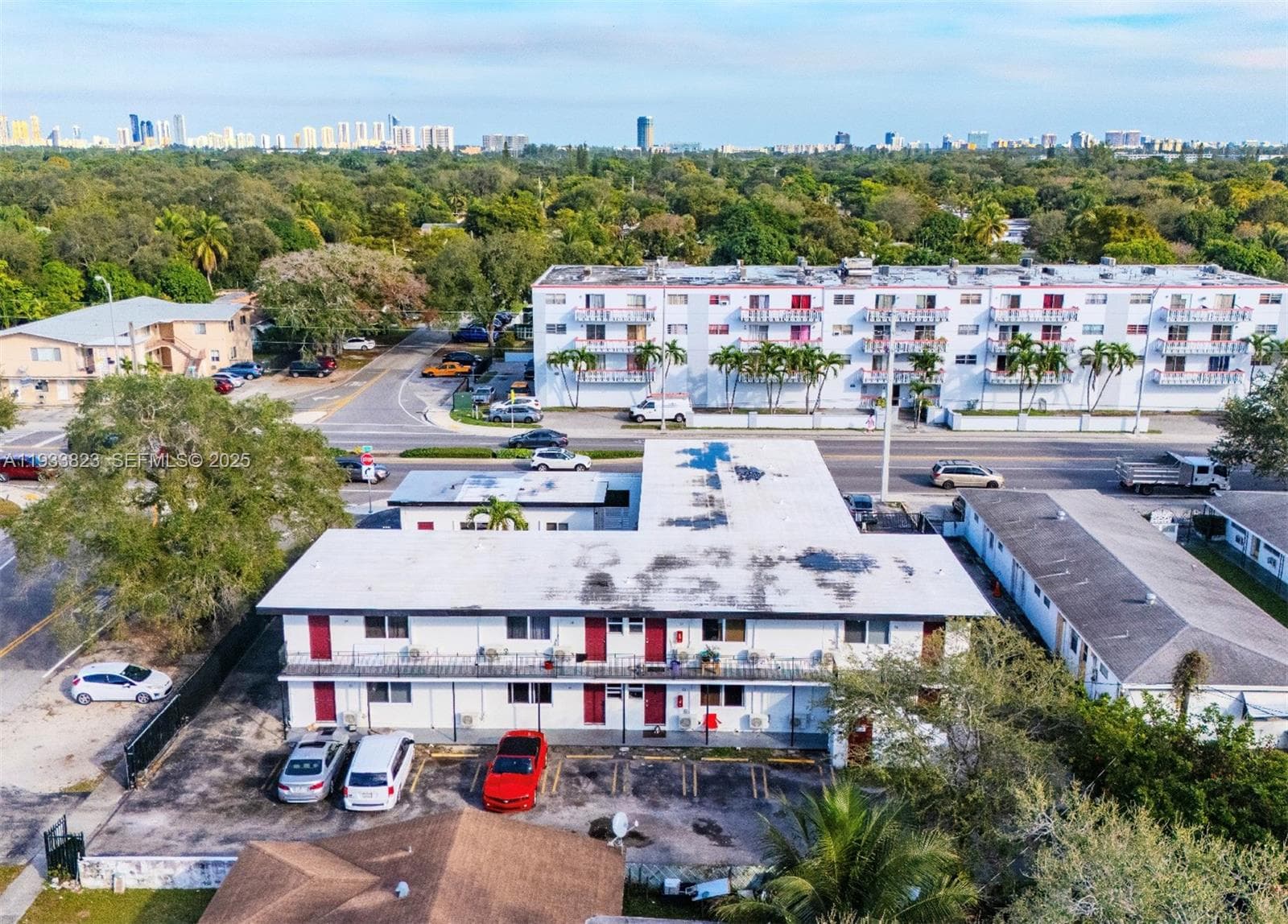 14280 NE 6th Ave, North Miami FL 33161 — 13