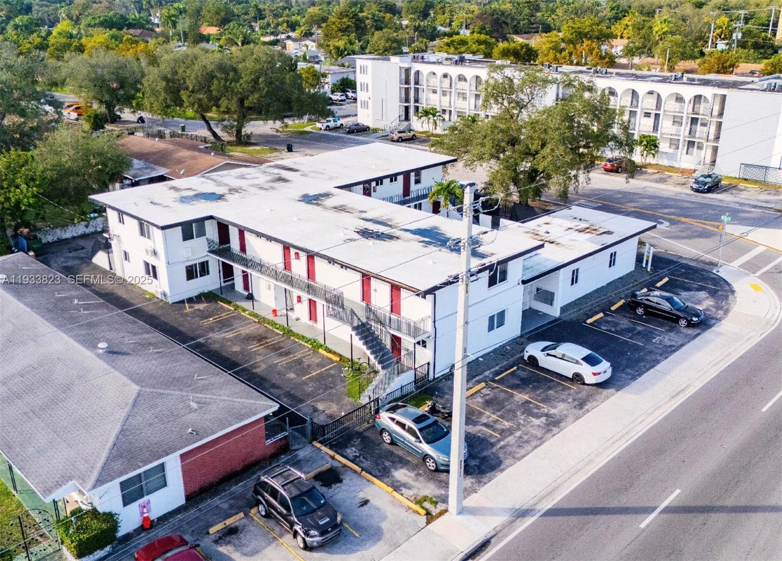 14280 NE 6th Ave, North Miami FL 33161 — 12