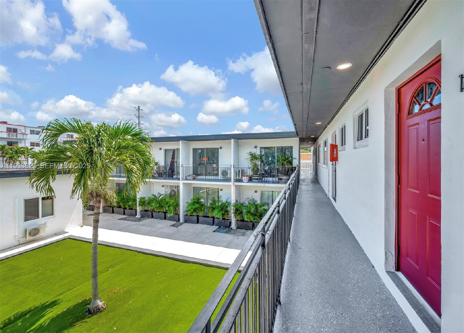 14280 NE 6th Ave, North Miami FL 33161 — 5